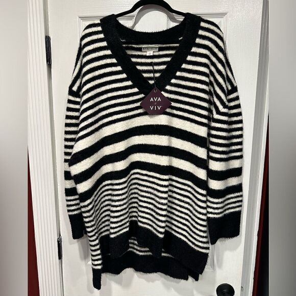 Ava Viv Flurry NWT sweaters - Picture 1 of 2